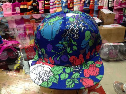 服装鞋帽箱包,钟表眼镜 服饰 帽子 新款韩版嘻哈可爱彩色花纹涂鸦平沿
